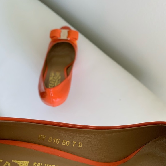 Salvatore ferragamo heels shoes - Picture 4 of 7